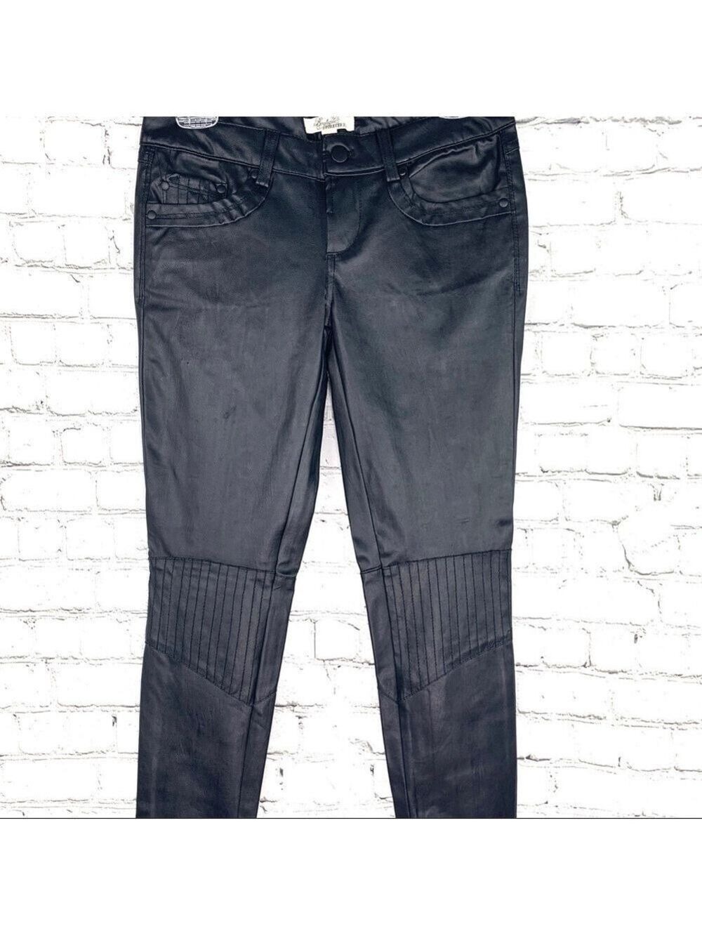 EUC-BOUTIQUE forever 21 faux leather MOTO pants SM